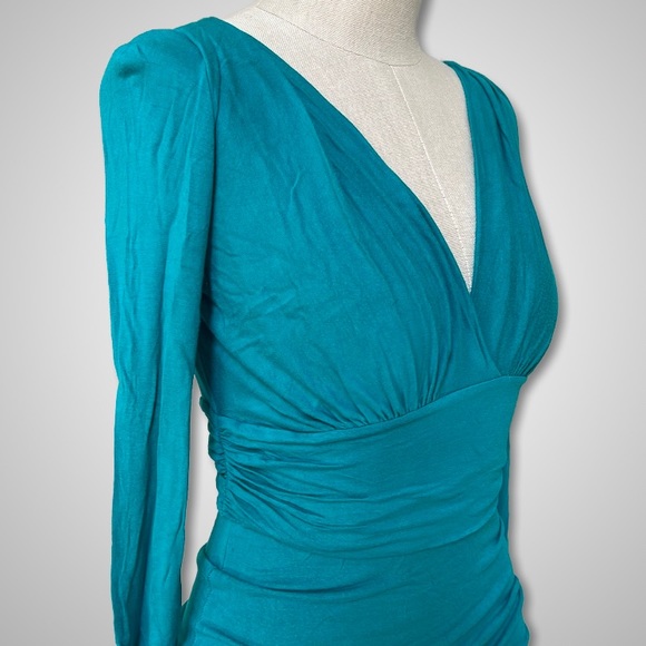 { Marciano } - Deep V-cut Shirt - Picture 3 of 4